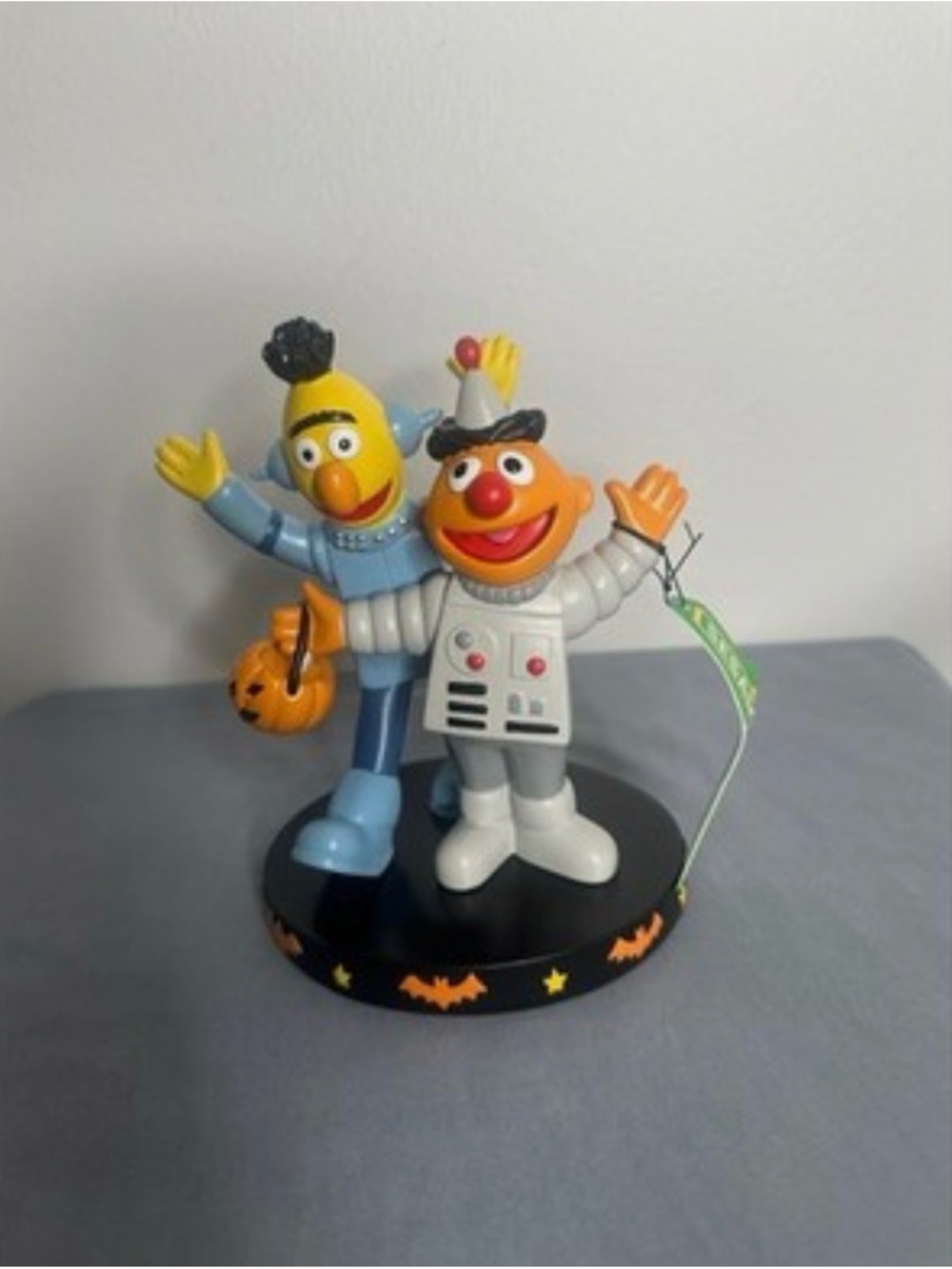 Sesame Street Ernie & Bert Halloween Decoration